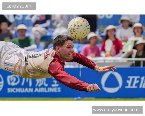 球星推动下的小众足球品牌崛起与个性化运动消费新趋势